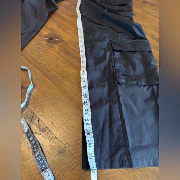 White fox boutique Black cargo pants small New! - Picture 8 of 8